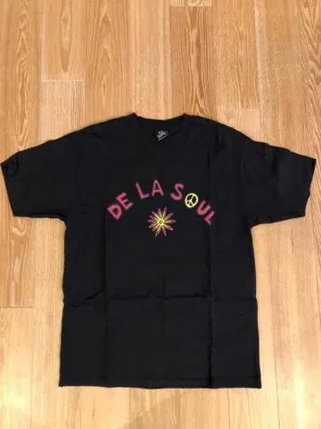 DE LA SOUL T셔츠 블랙 Beauty&Youth