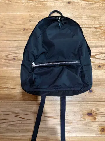 스탠다드 서플라이 LaLa Begin 별주 데일리 데이팩 블랙