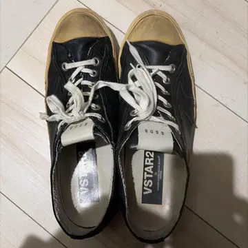 GOLDEN GOOSE 가죽 스니커즈 27.5cm