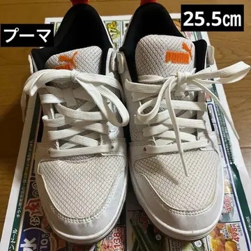 PUMA 화이트 스니커즈