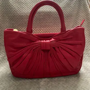 룰루 기네스 가죽 빨간색 리본 백 수입 백