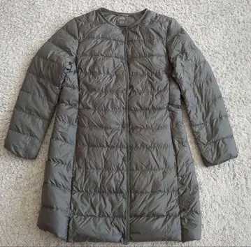 유니클로 울트라 라이트 다운 릴랙스 코트