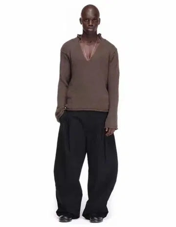 NO/FAITH STUDIOS V넥 니트