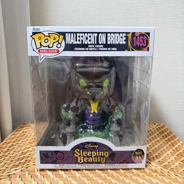 POP Deluxe 말레피센트 Maleficent on Bridge