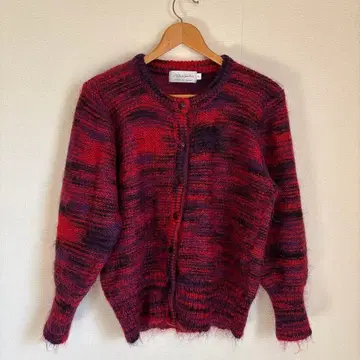 쇼와 레트로 울 가디건 깊은 빨간색 가볍고 따뜻한 고급 의류점에서 구매