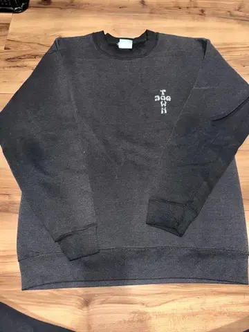 DOGTOWN 도그타운 맨투맨 페이드