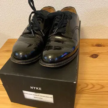 HYKE 하이크 옥스퍼드 패턴트 레더 신발 23.5cm