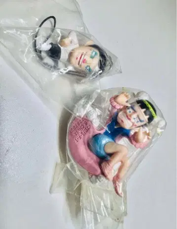 봉쿠레 원피스 키링