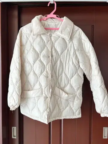 아이보리 퀼팅 자켓 사이즈 F