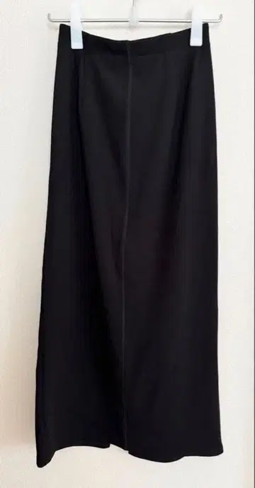 CLANE 클라네 블랙 타이트 스커트 사이즈 2 심플 블랙