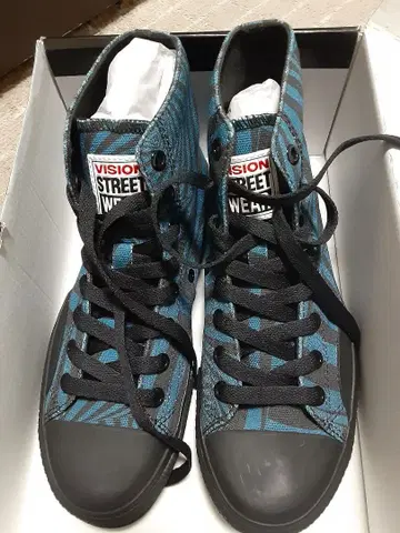VISION STREET WEAR 스트라이프 하이컷 스니커즈