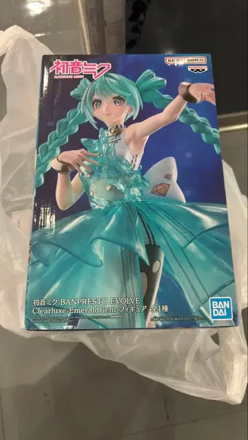 하츠네 미쿠 BANPRESTO EVOLVE 피규어