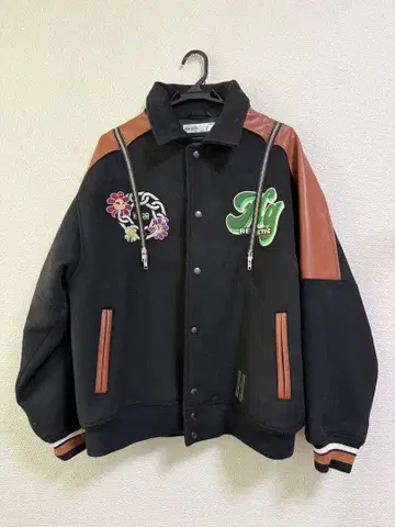 HIGH-GATE 자수 바시티 자켓 블랙 사이즈:1