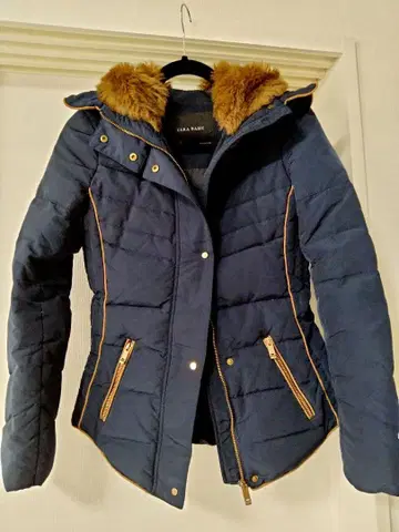 [새상품급] 자라 ZARA 여성용 다운 자켓 네이비 S사이즈