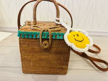 니코짱 참 포함 바스켓백