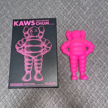 KAWS CHUM 피규어 핑크 2022