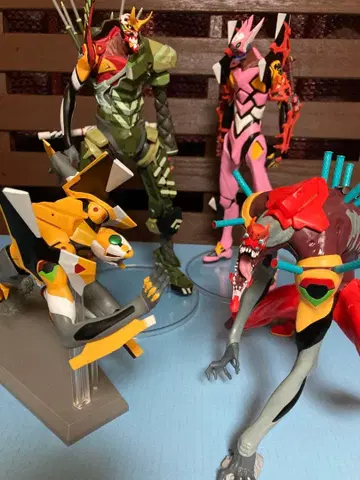 에반게리온 피규어 상자 없음 현재 상태