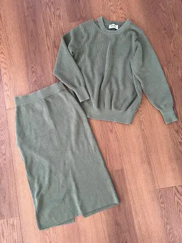 ROPE 올리브 그린 니트 셋업