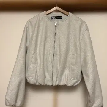 ZARA 점퍼 화이트 그레이