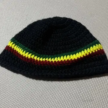 스트라이프 디자인 버킷햇