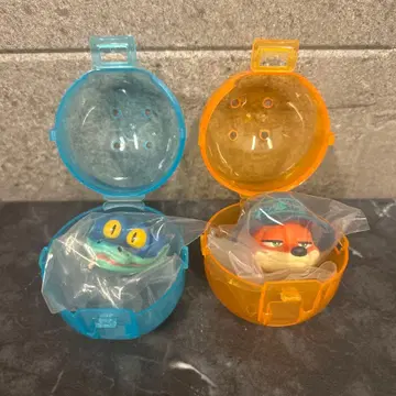 주토피아 가챠 반지 닉 와일드 게리 2세트