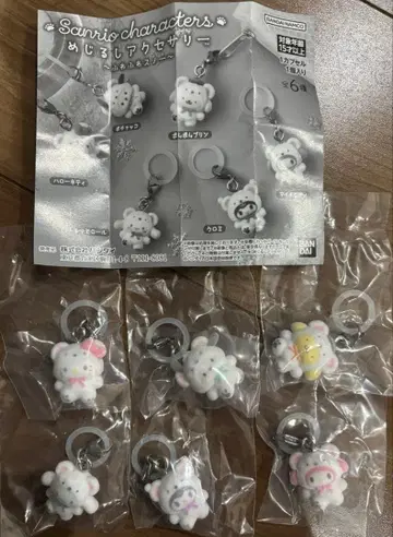 산리오 캐릭터 후와후와 스노우 메지루시 액세서리 컴프 전 6종