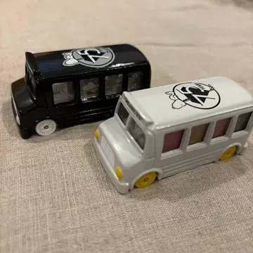 스누피 드림토미카 스누피 75주년 한정판 버스 (화이트, 블랙)