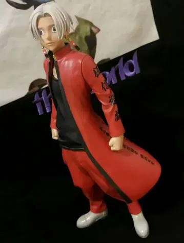 도쿄 리벤저스 천축편 쿠로카와 이자나 라스트 원상 피규어