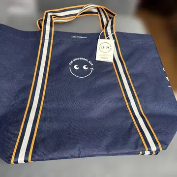 미사용 새상품 홍콩 한정판 안야 힌드마치 x TASTE 에코백