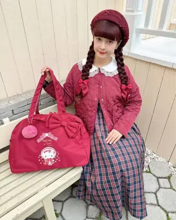 시마무라 산리오 아오키 미사코 콜라보 하트 퀼팅 자켓 빨간색 L 사이즈