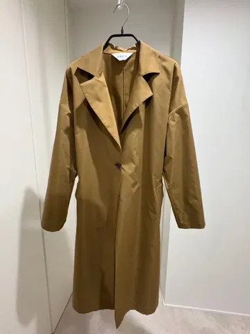 리몬타 패커블 코트 카멜 S 사이즈