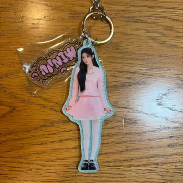 ILLIT 민지 아크릴 키링