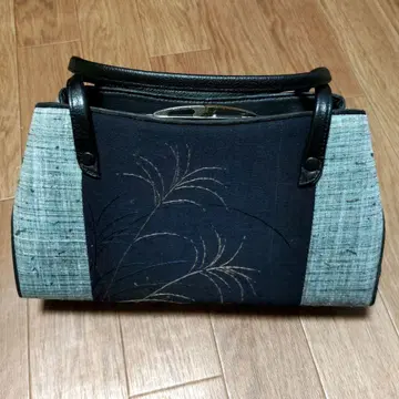 [ 미사용 상자입 ] 니시진 비단 일본 의류용 핸드백 이즈미노 쿄우부쿠로