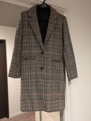 체크 무늬 코트