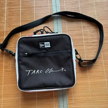 NEW ERA 타로 OZ 숄더백