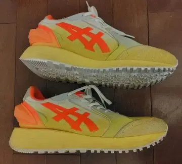 MOAGE CO 오니츠카타이거 스니커즈 24.5cm