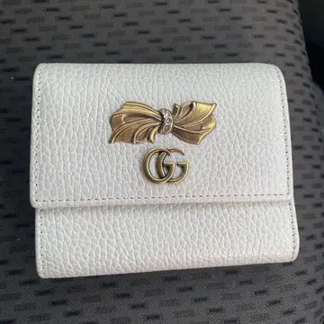 GG 리본 모티브 3단 폴더형 지갑 화이트