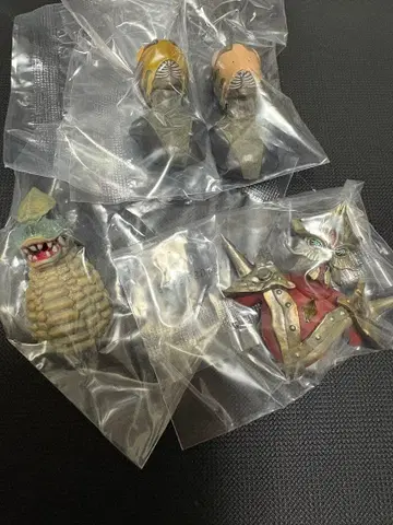 제일복권 괴수초대전 vol.2 F상 괴수두감 4종 세트