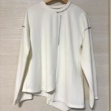 [ 새상품 ] UN3D. 아웃핏 상의