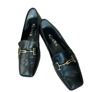 DIANA (다이애나) 스퀘어토 비트 로퍼 골드 금장 장식