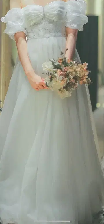 오프숄더 웨딩 드레스