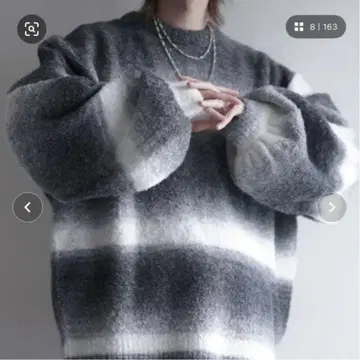 [ 가격 인하 가능 ] cussiil 블랙 그라데이션 M 스웨터