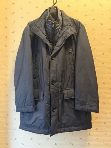 BOSS 네이비 나일론 자켓 충전솜