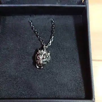 FFVII 어드벤트 칠드런 실버 펜던트 클라우디 울프