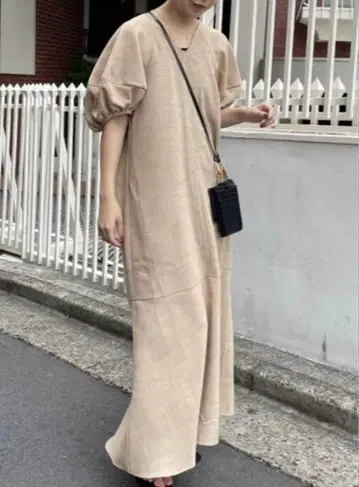 카프리스 레마쥬 퍼프 머메이드 원피스