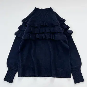 SONO 프릴 니트 풀오버 네이비 최근 잡지 게재