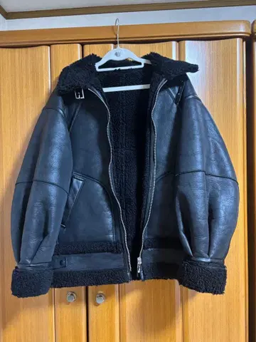 쉘터/가죽 숏 자켓 블랙