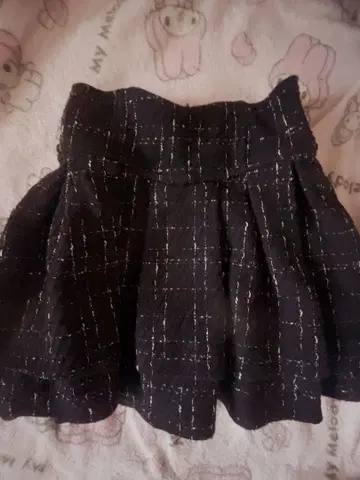 미셸 마카롱 트위드 슬림 레그 스커트