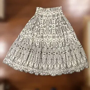 Mystrada 자수 롱 스커트
