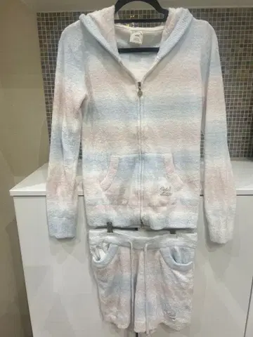 젤라또피케 젤라피케 여성용 후드 부착 룸웨어 세트